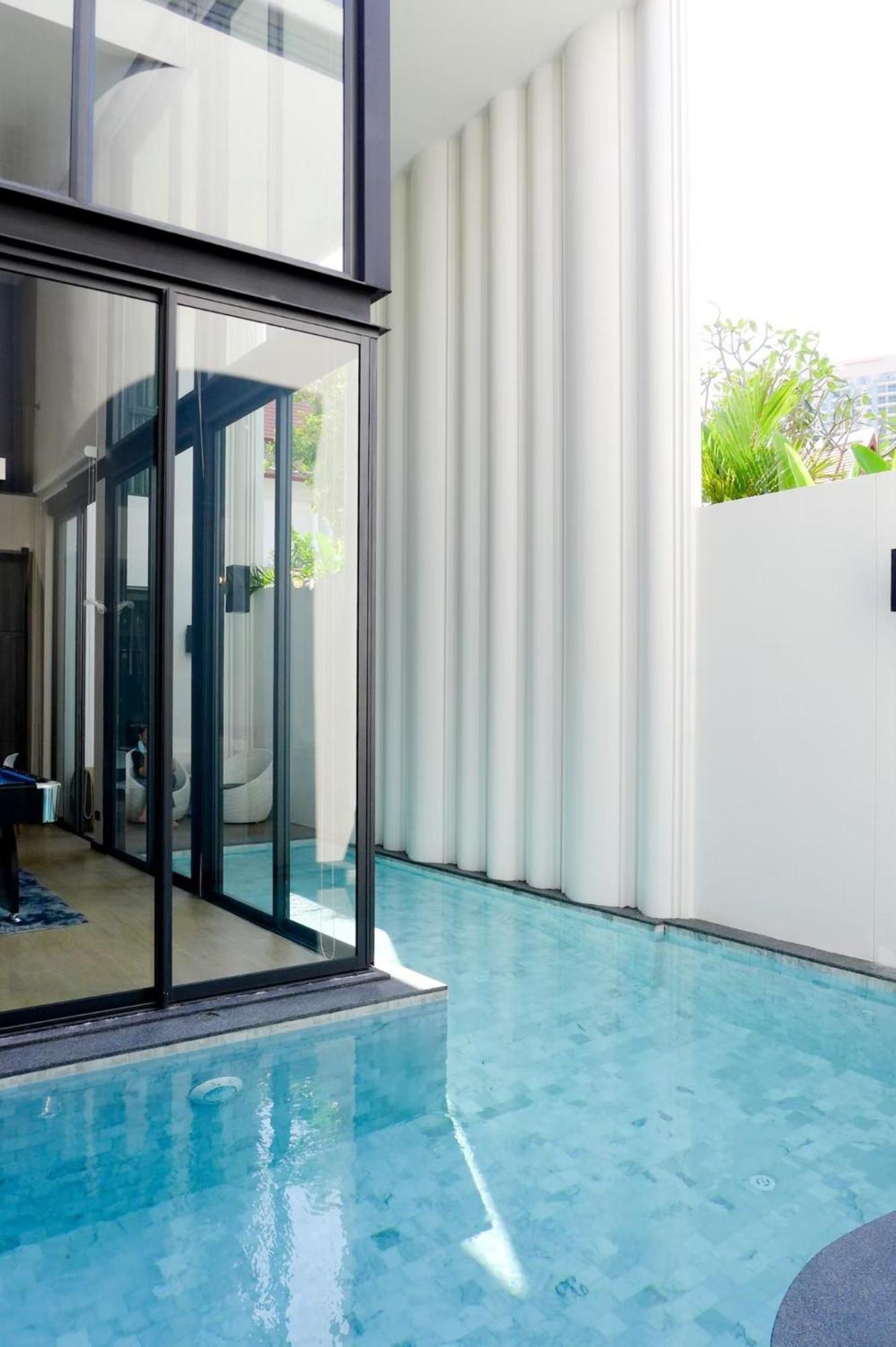 Grand Villano Pattaya Luaran gambar
